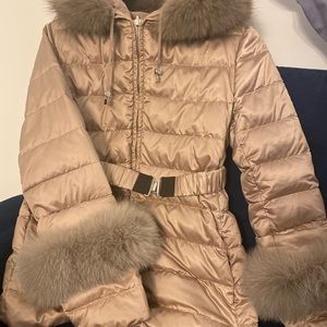 Maxmara puffer jacket real fur (800)
